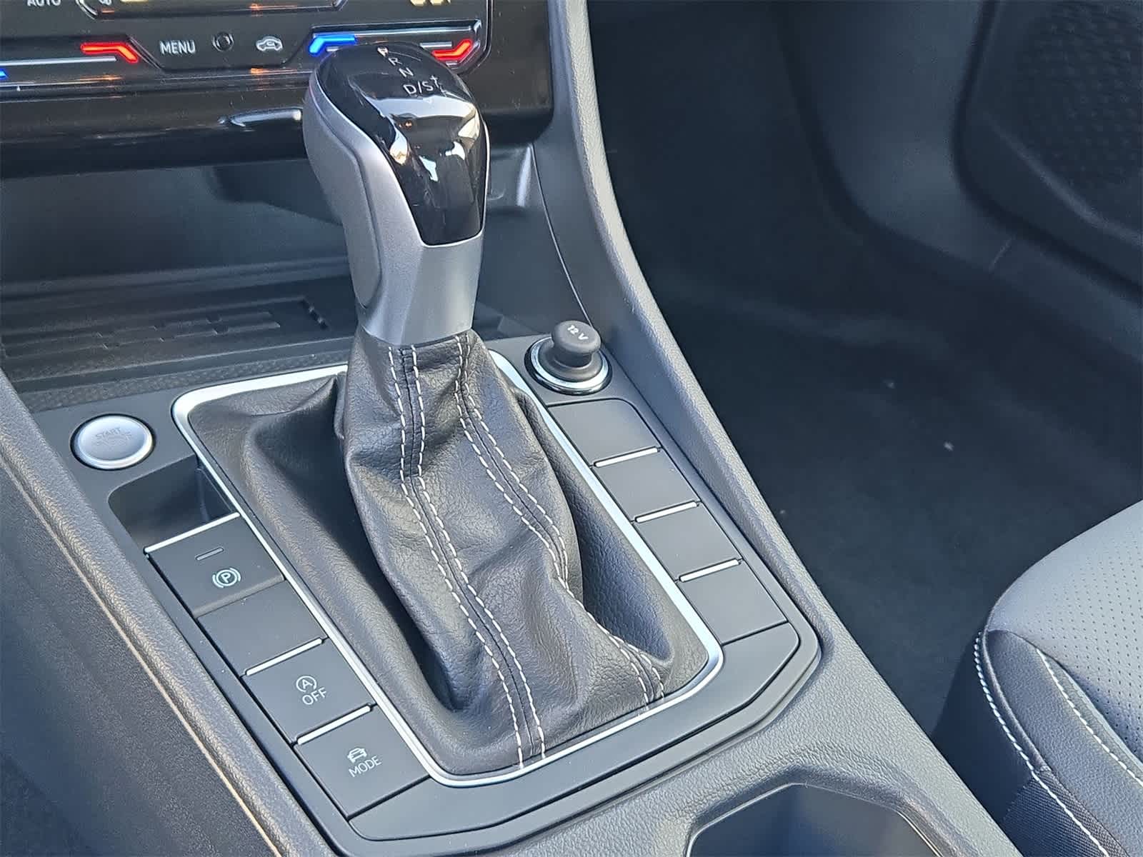 Volkswagen Jetta 1.5T SEL 2026