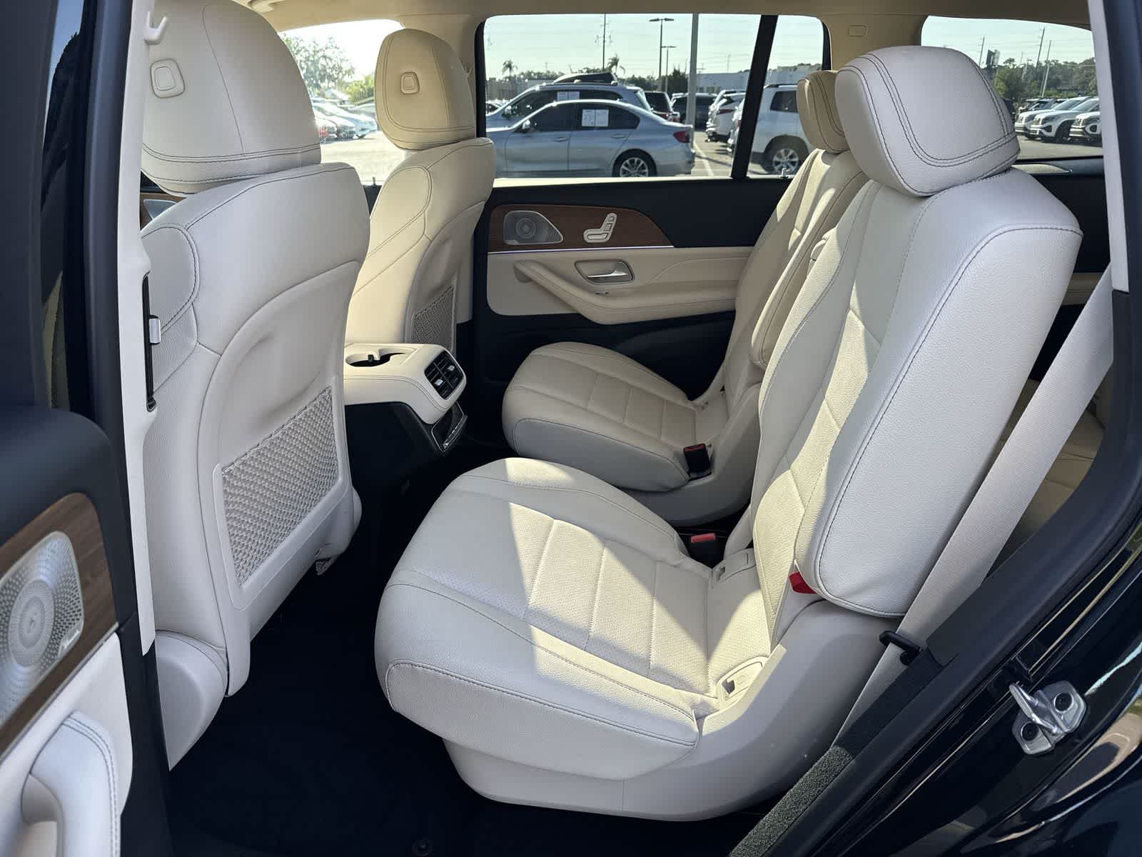 Mercedes-Benz GLS 450 2023 GLS 450