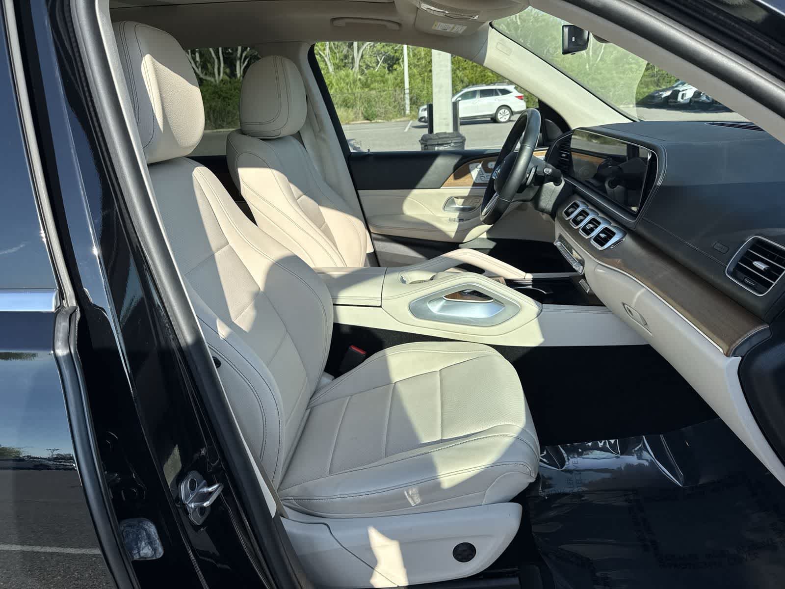 Mercedes-Benz GLS 450 2023 GLS 450