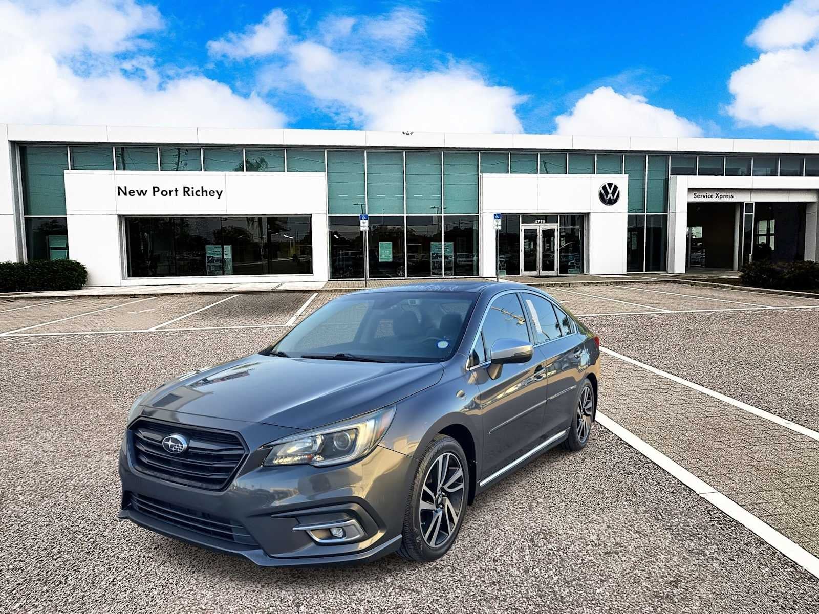 Subaru Legacy Sport 2018