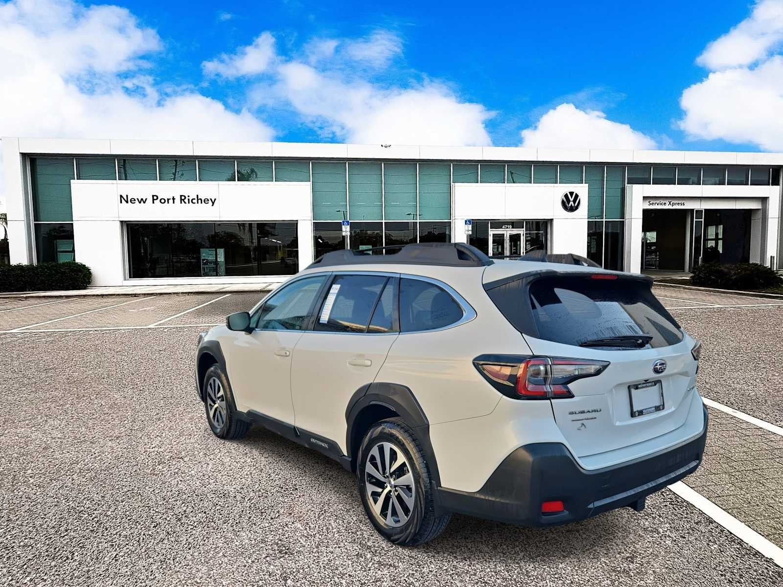 Subaru Outback Premium 2024