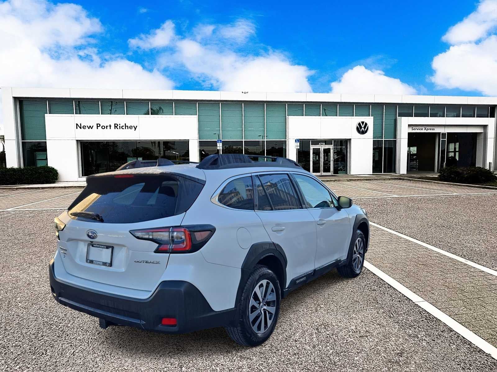 Subaru Outback Premium 2024