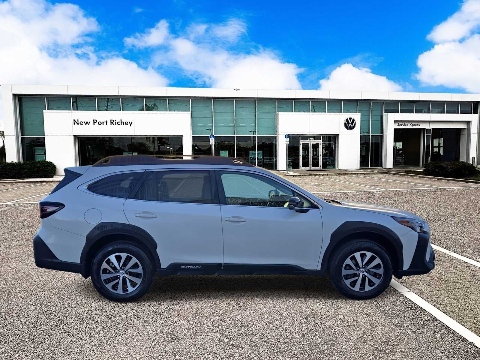 Subaru Outback Premium 2024