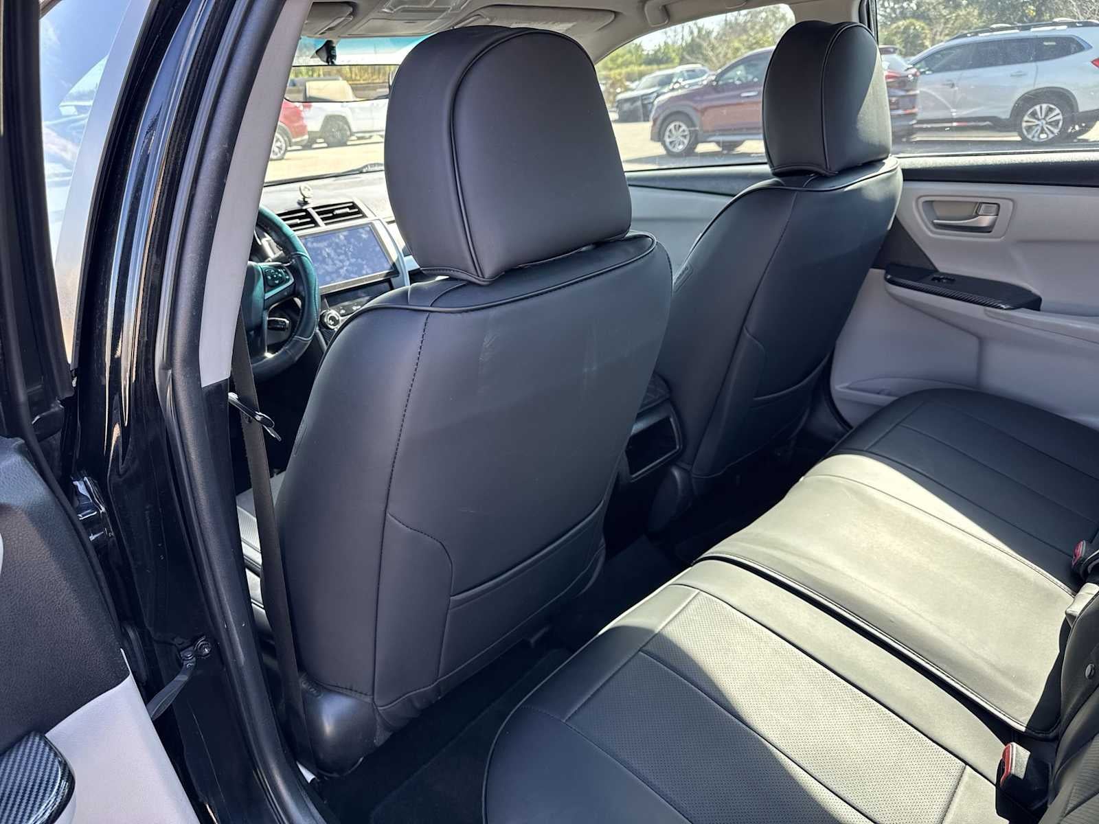 Toyota Camry Base 2015