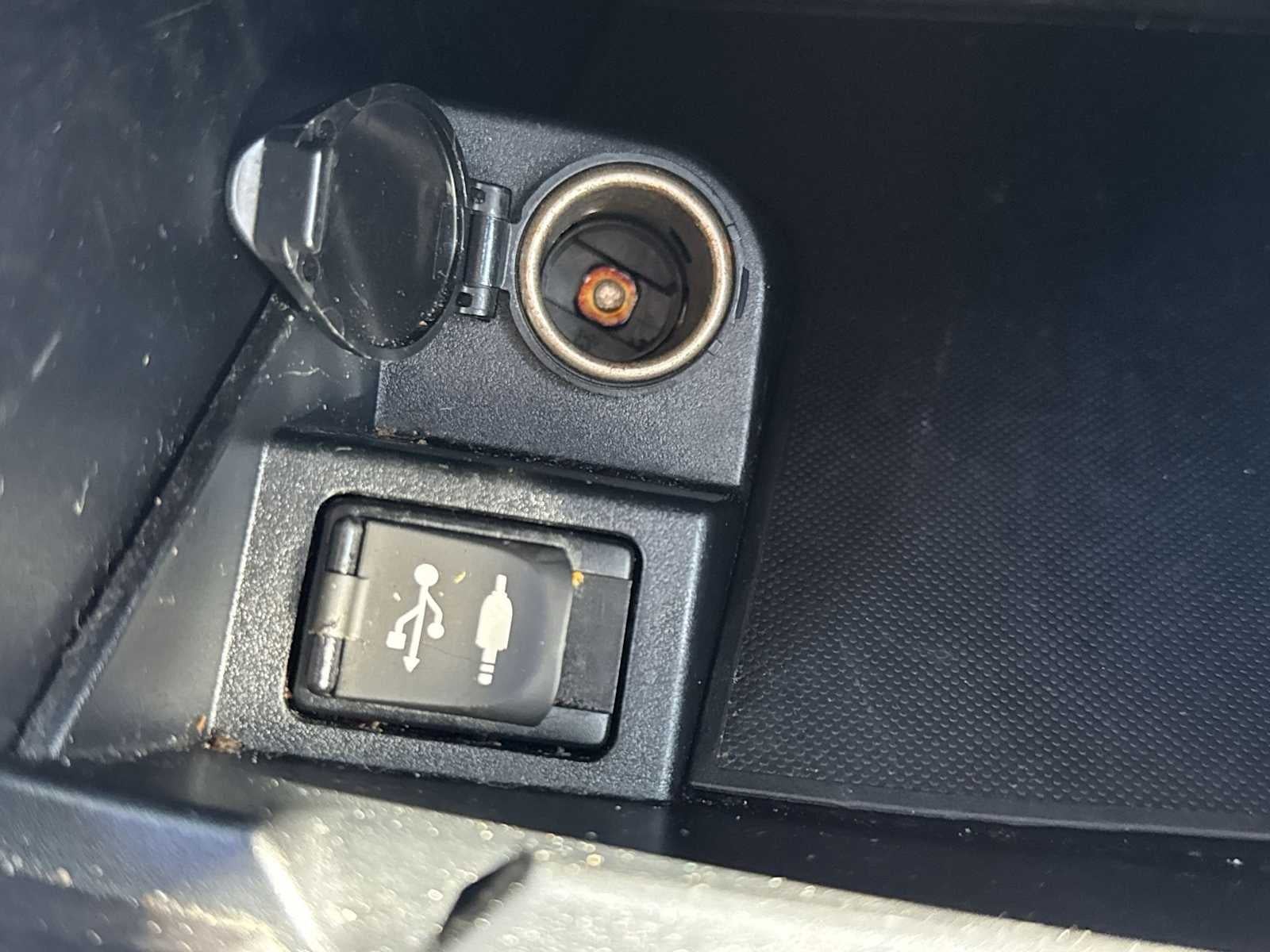 Toyota Camry Base 2015