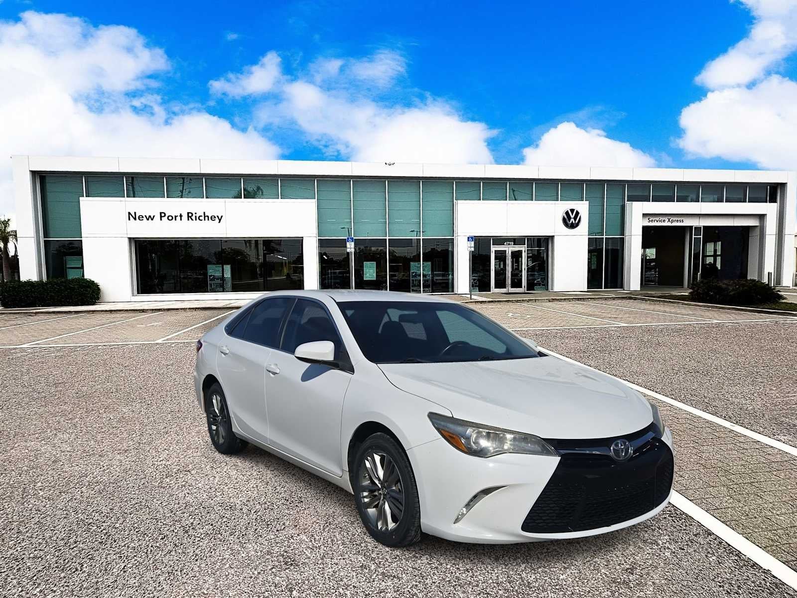 Toyota Camry LE 2017