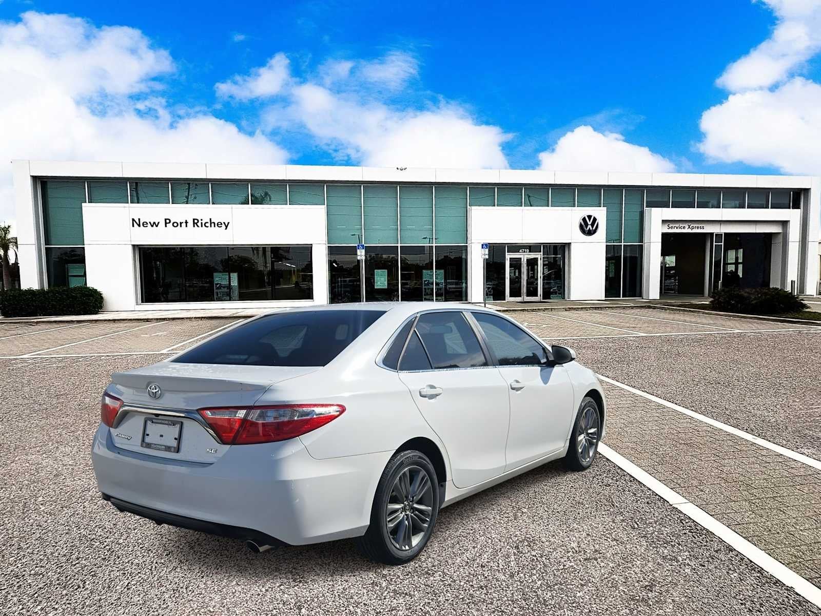 Toyota Camry LE 2017