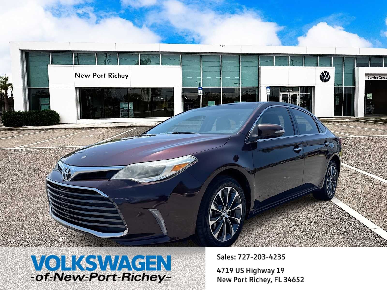 Toyota Avalon XLE 2016