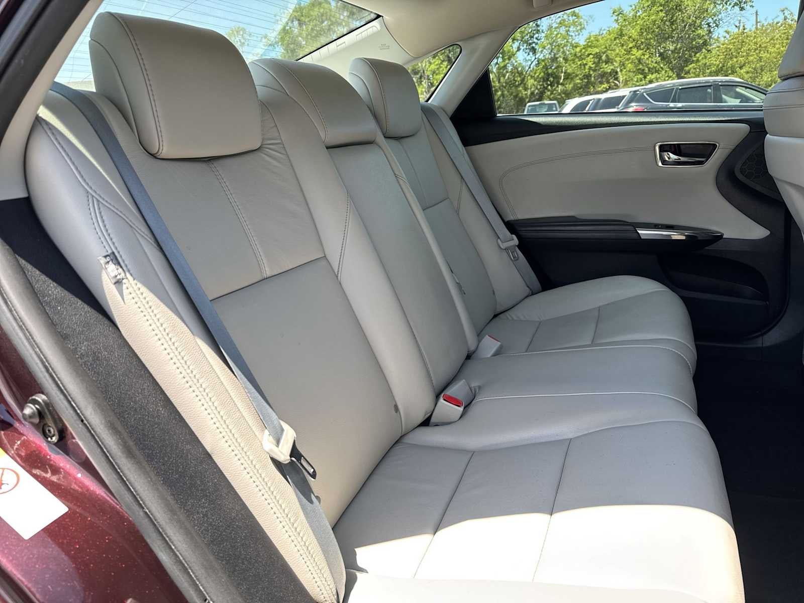 Toyota Avalon XLE 2016