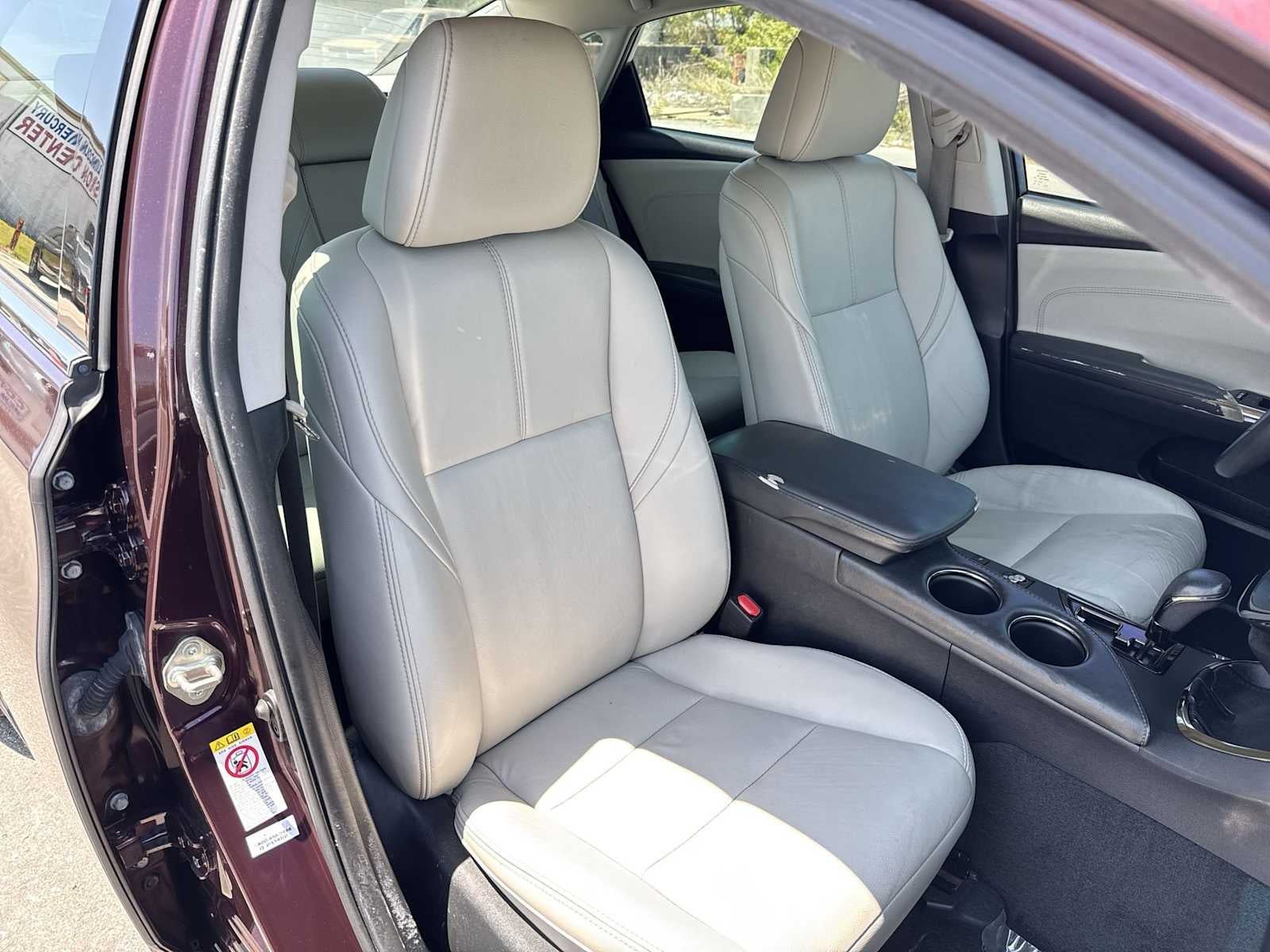 Toyota Avalon XLE 2016