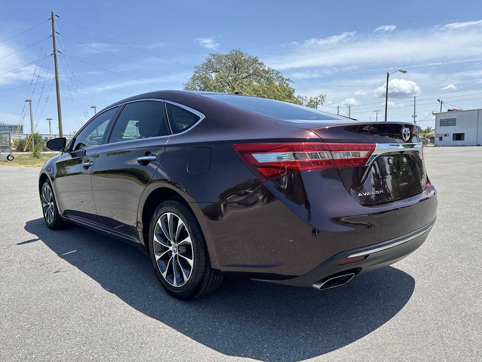 Toyota Avalon XLE 2016