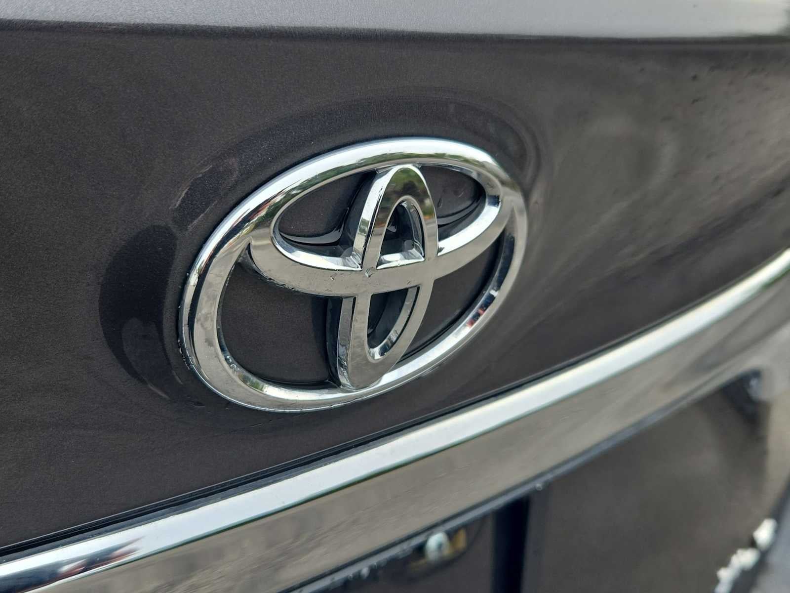 Toyota Avalon XLE Touring 2014