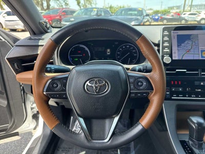 Toyota Avalon Hybrid Limited 2020