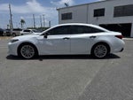 Toyota Avalon Hybrid Limited 2020