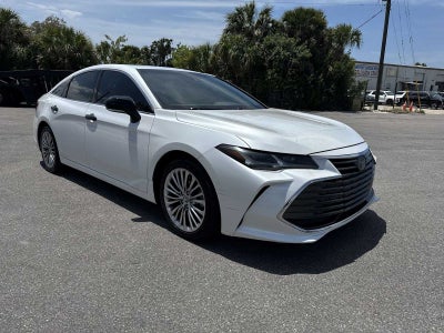 Toyota Avalon Hybrid Limited 2020