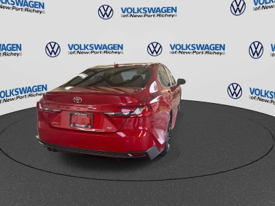 Toyota Camry SE 2025