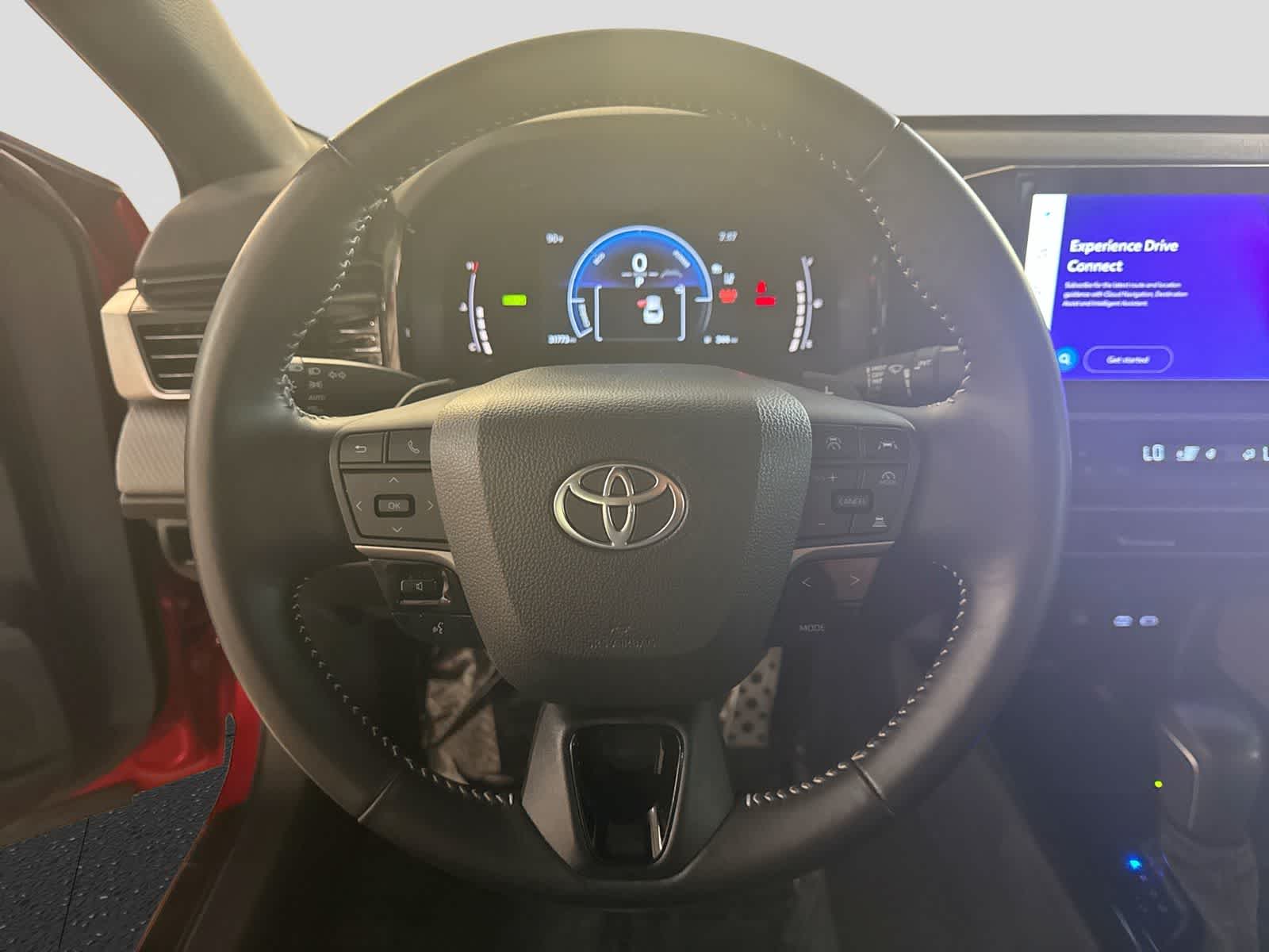 Toyota Camry SE 2025