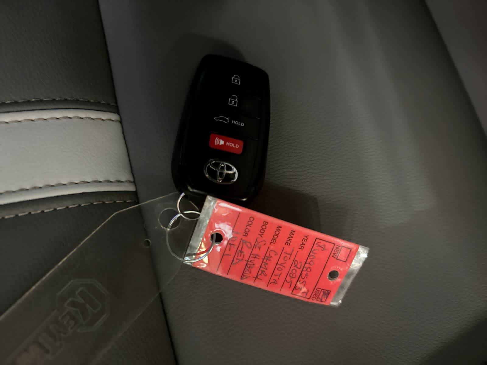 Toyota Camry SE 2025