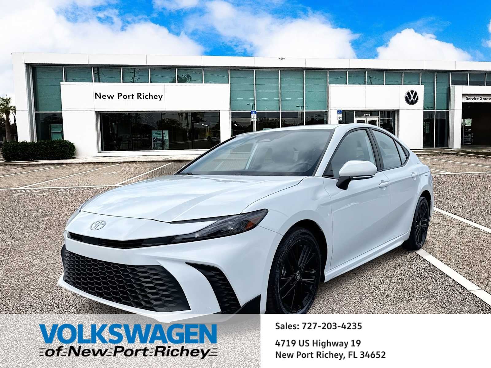 Toyota Camry SE 2025