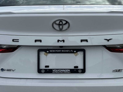 Toyota Camry SE 2025