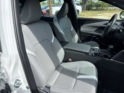 Toyota Camry SE 2025