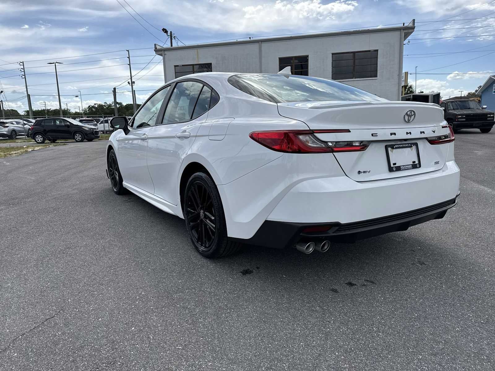 Toyota Camry SE 2025