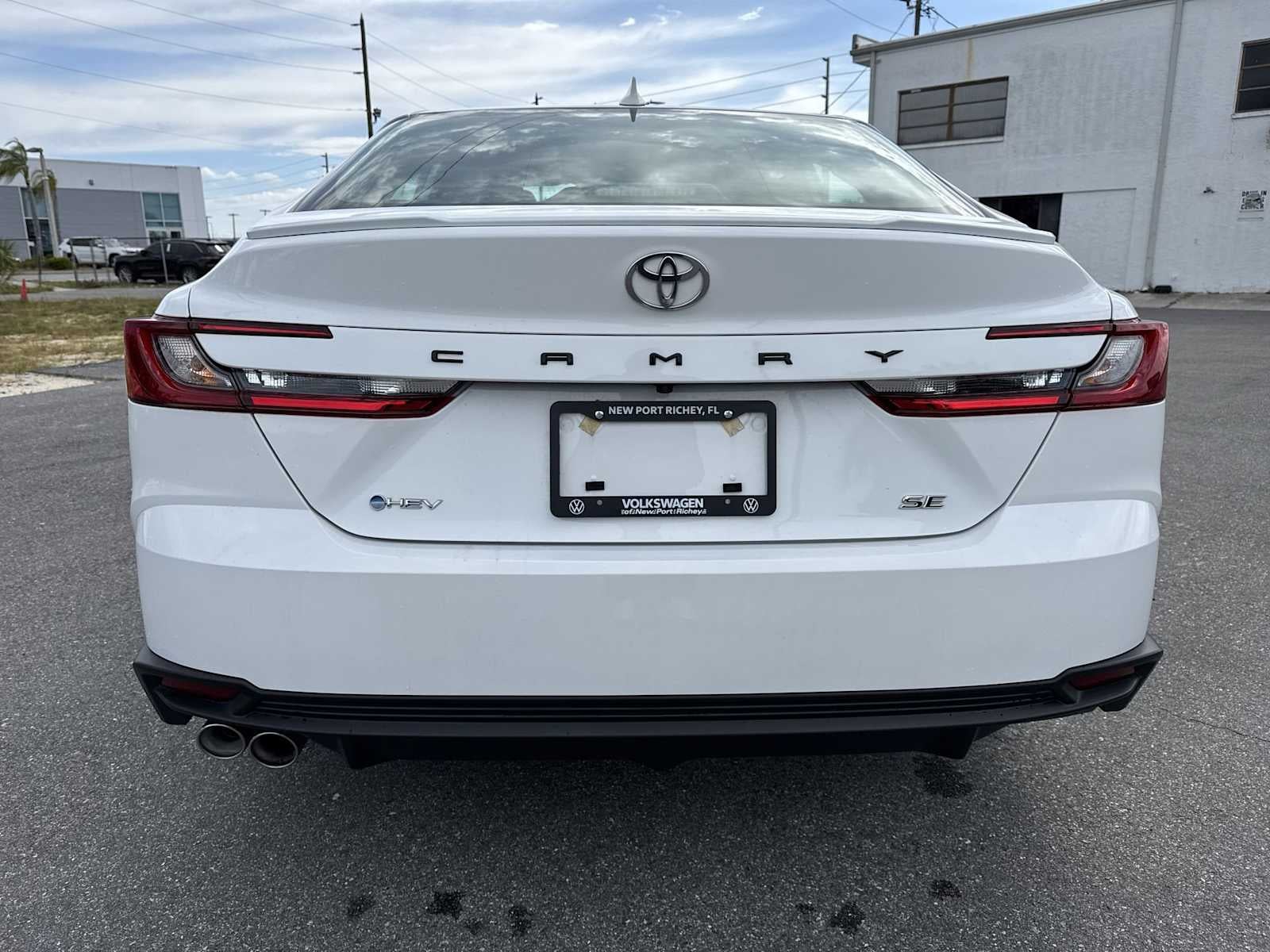 Toyota Camry SE 2025