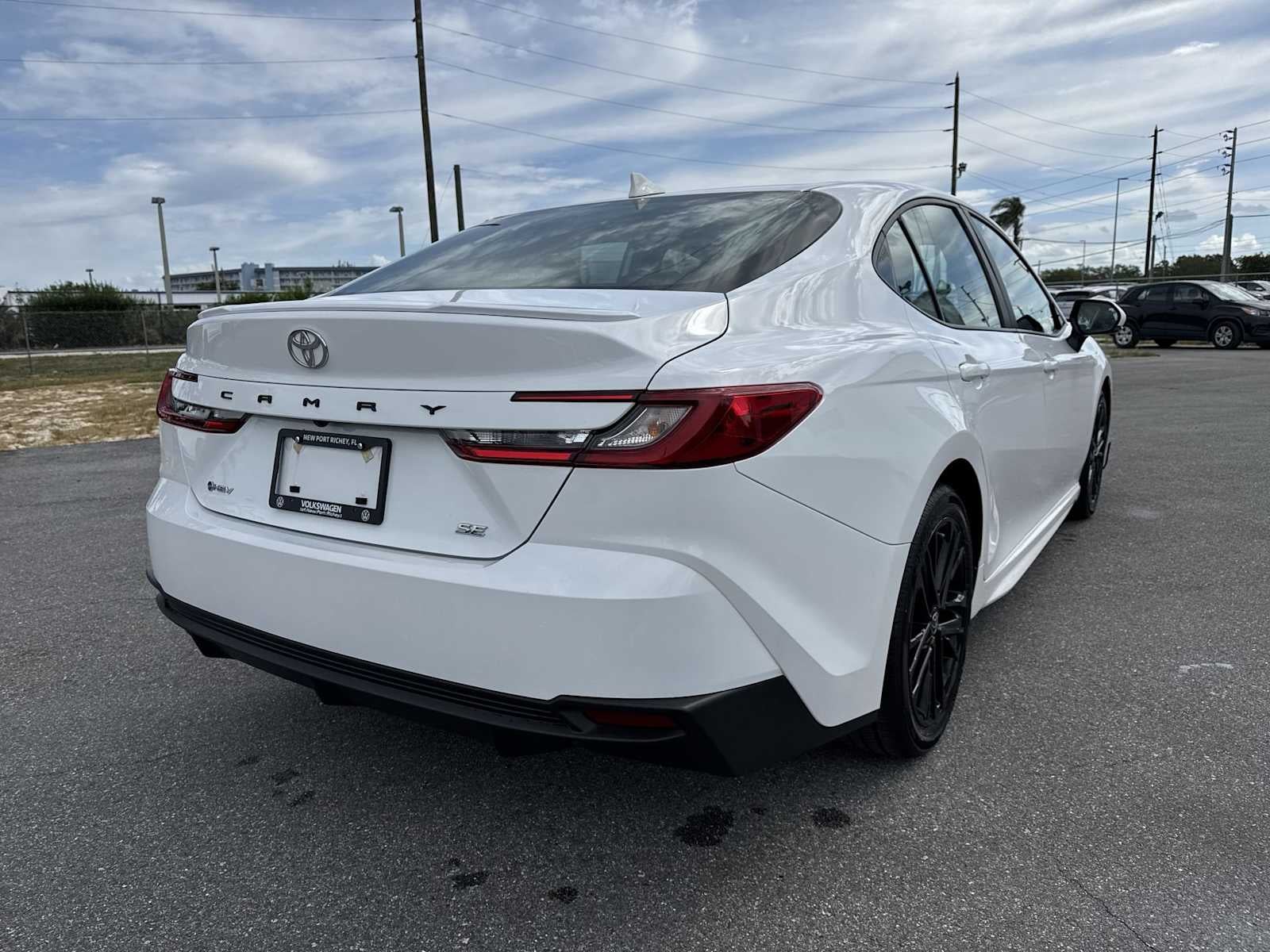 Toyota Camry SE 2025