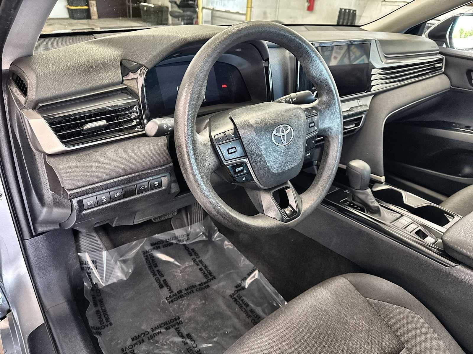 Toyota Camry LE 2025