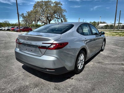 Toyota Camry LE 2025