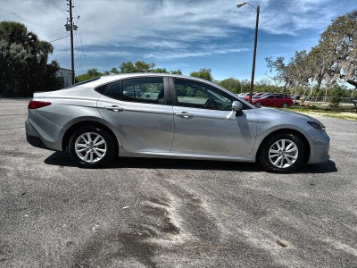 Toyota Camry LE 2025