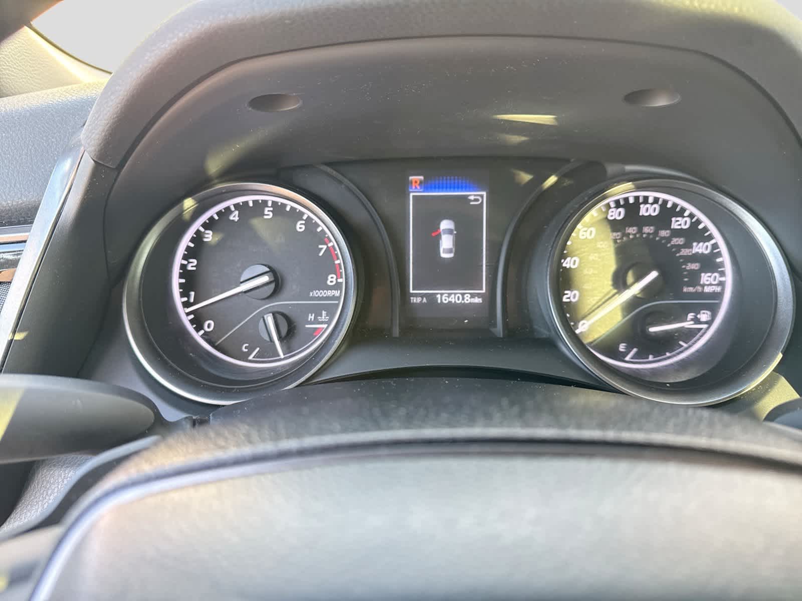 Toyota Camry SE 2023