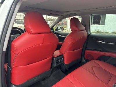 Toyota Camry XSE V6 2024