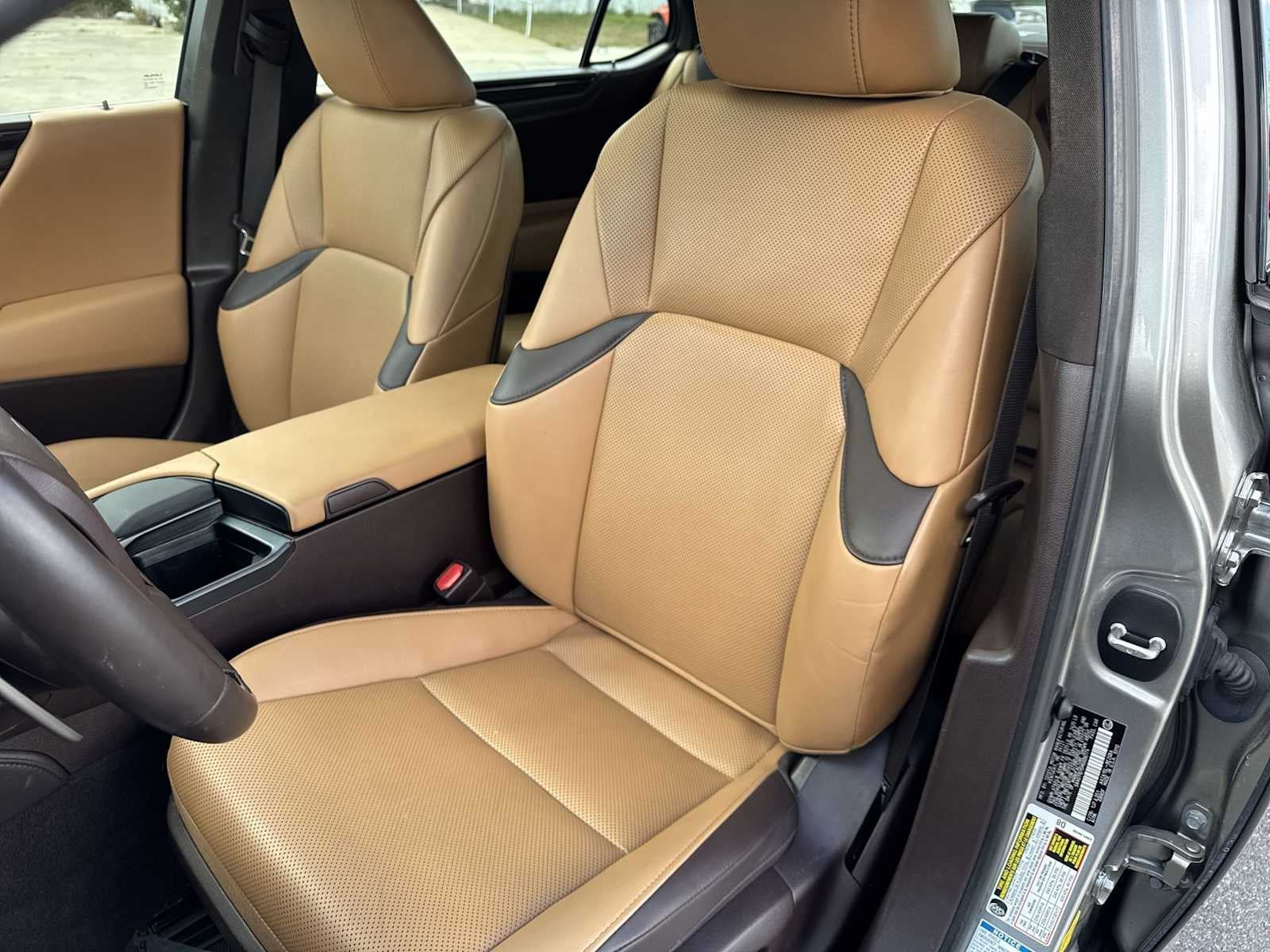 Lexus ES ES 250 2021