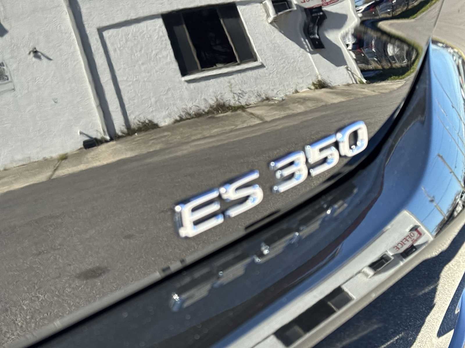 Lexus ES Ultra Luxury 2022