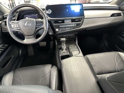 Lexus ES Ultra Luxury 2022