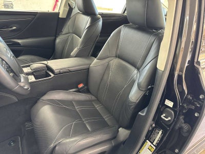 Lexus ES Ultra Luxury 2022