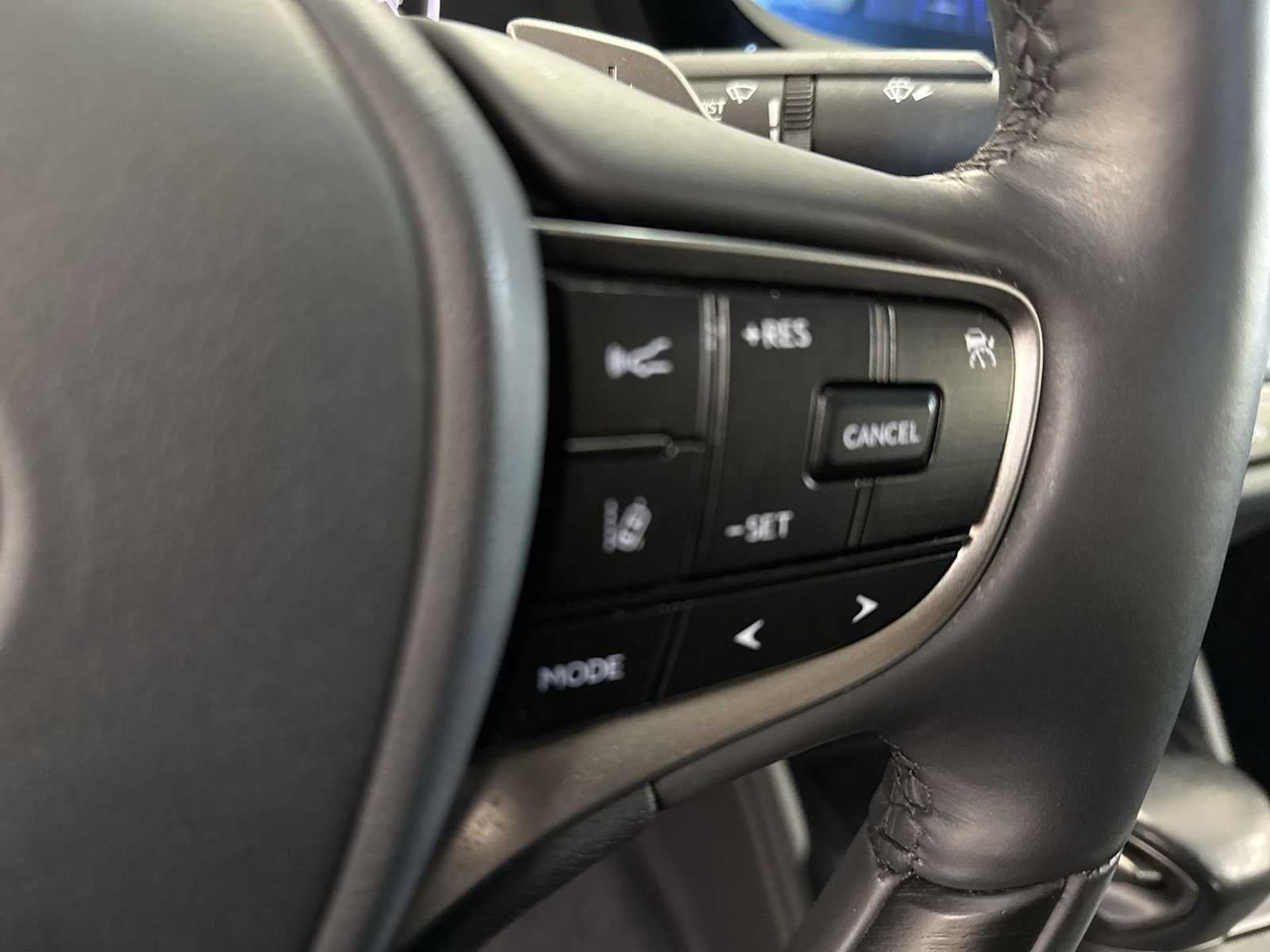 Lexus ES Ultra Luxury 2022