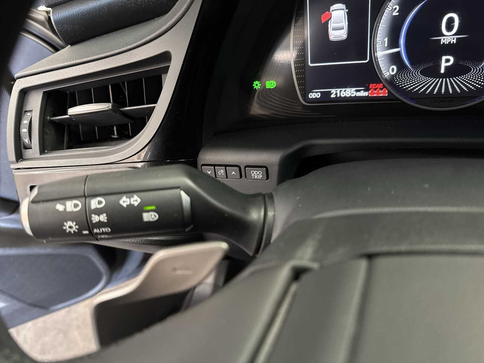 Lexus ES Ultra Luxury 2022