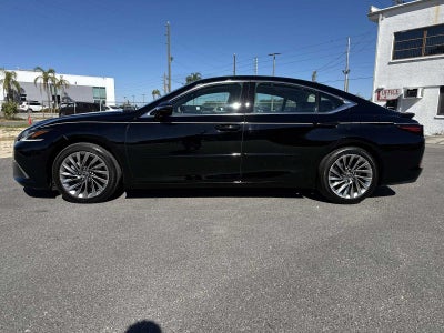 Lexus ES Ultra Luxury 2022