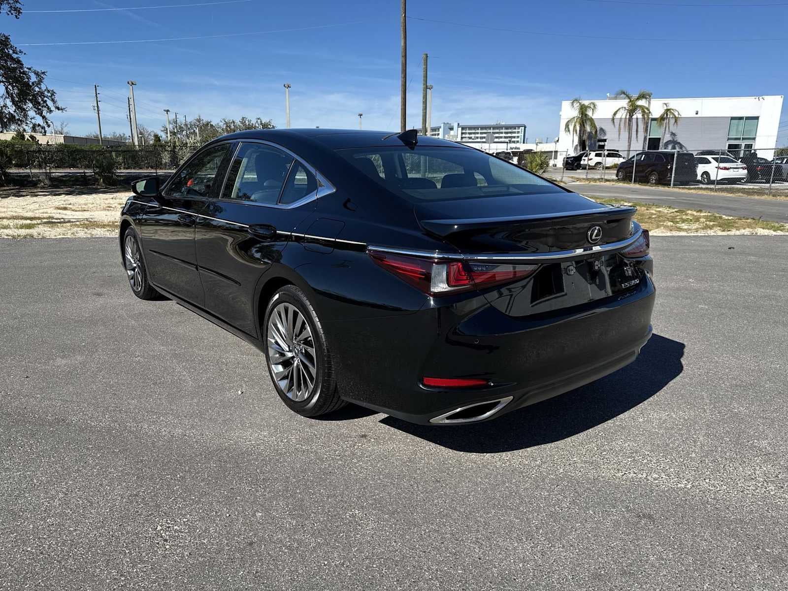 Lexus ES Ultra Luxury 2022