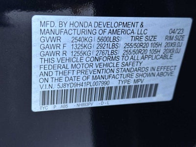 Acura MDX 2023 con paquete tecnológico