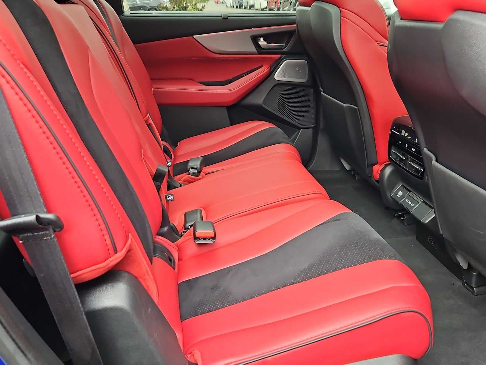 Acura MDX 2025 con paquete A-Spec