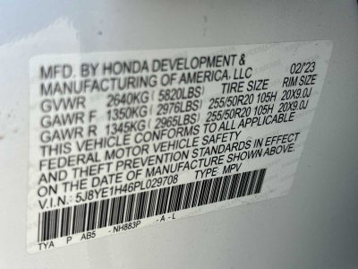 Acura MDX 2023 con paquete tecnológico