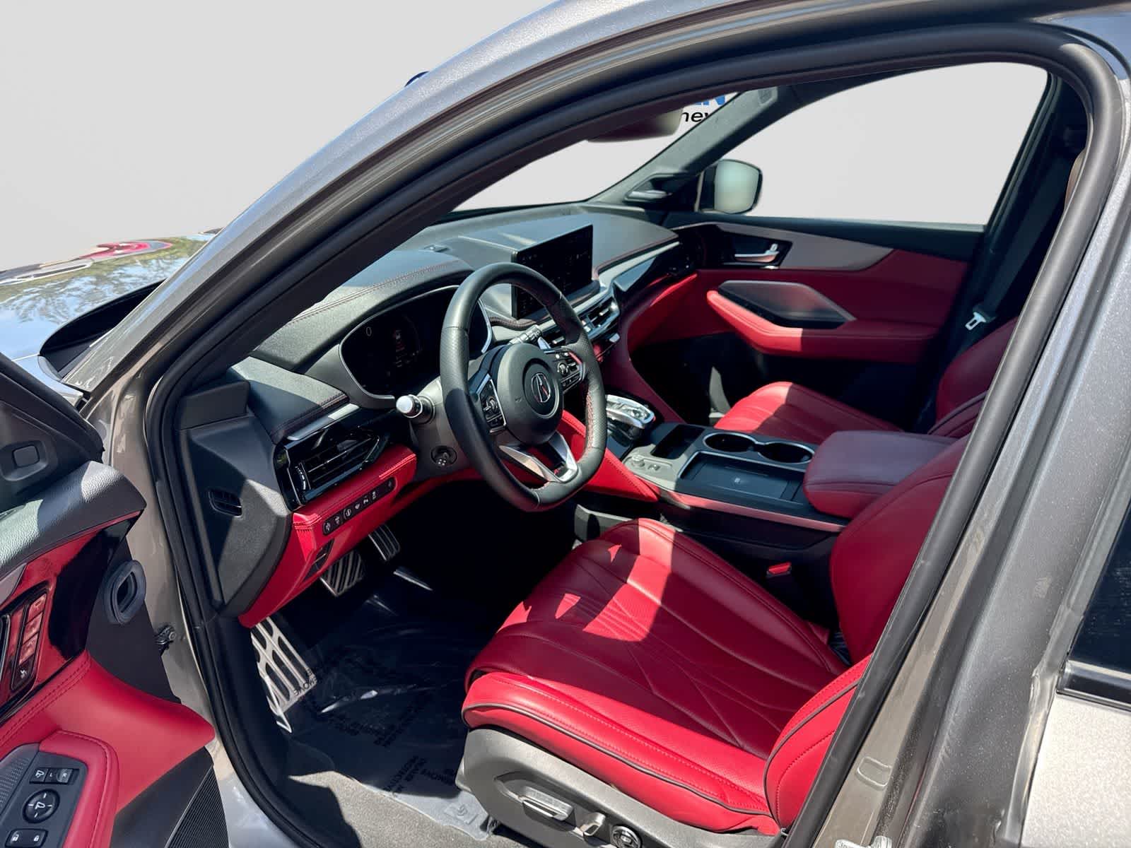 Acura MDX 2025 con paquete A-Spec Advance