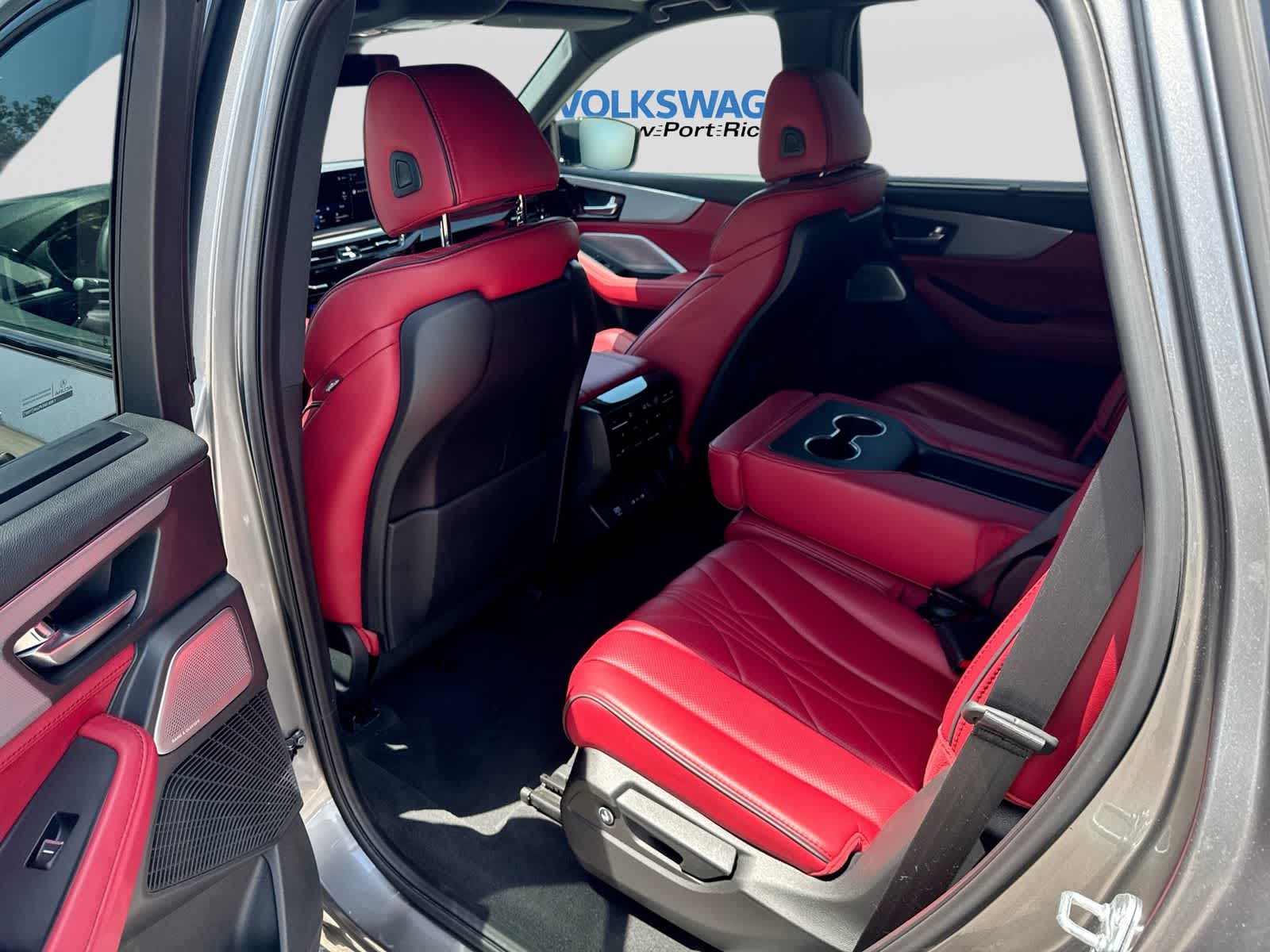 Acura MDX 2025 con paquete A-Spec Advance