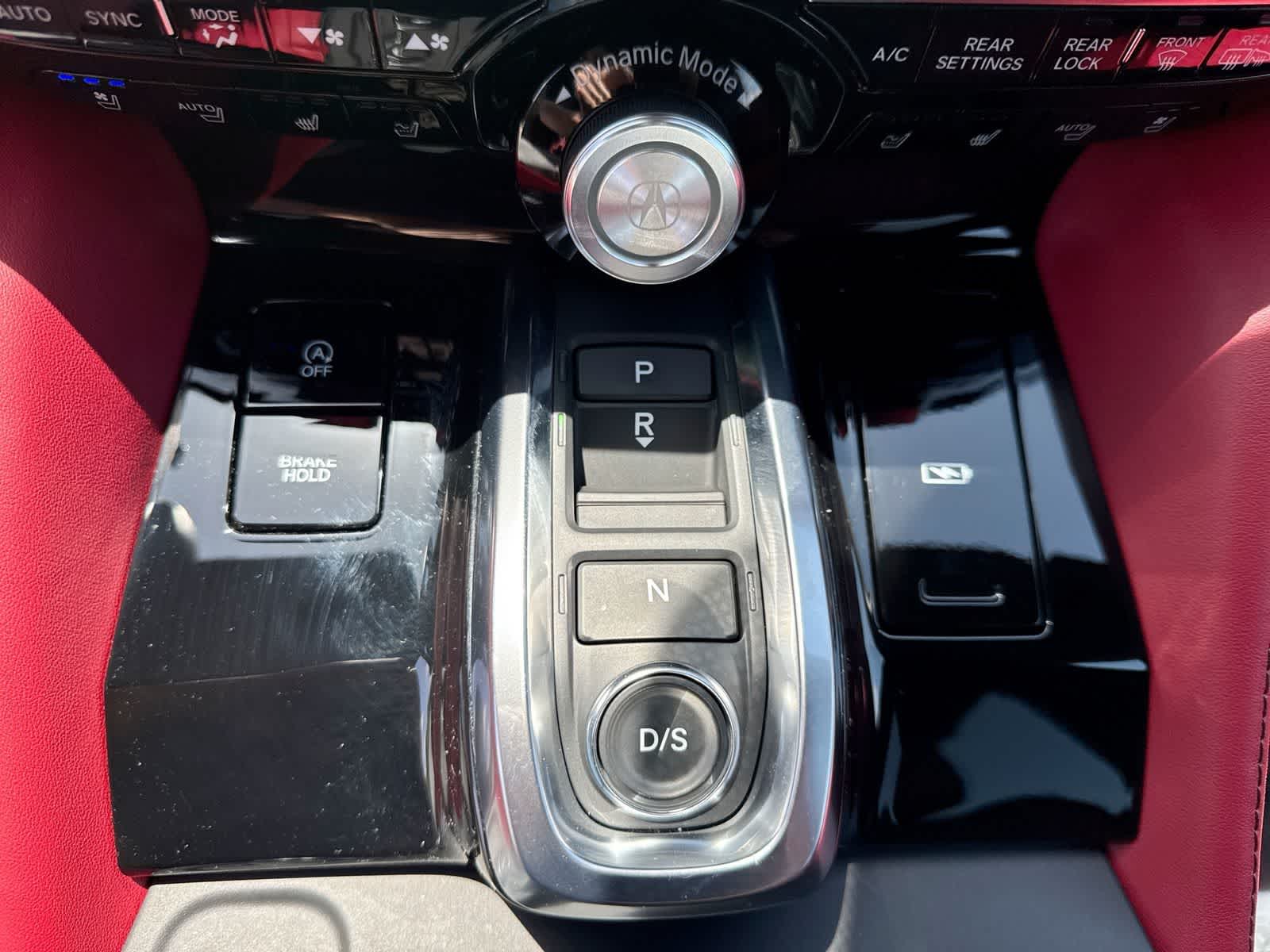 Acura MDX 2025 con paquete A-Spec Advance