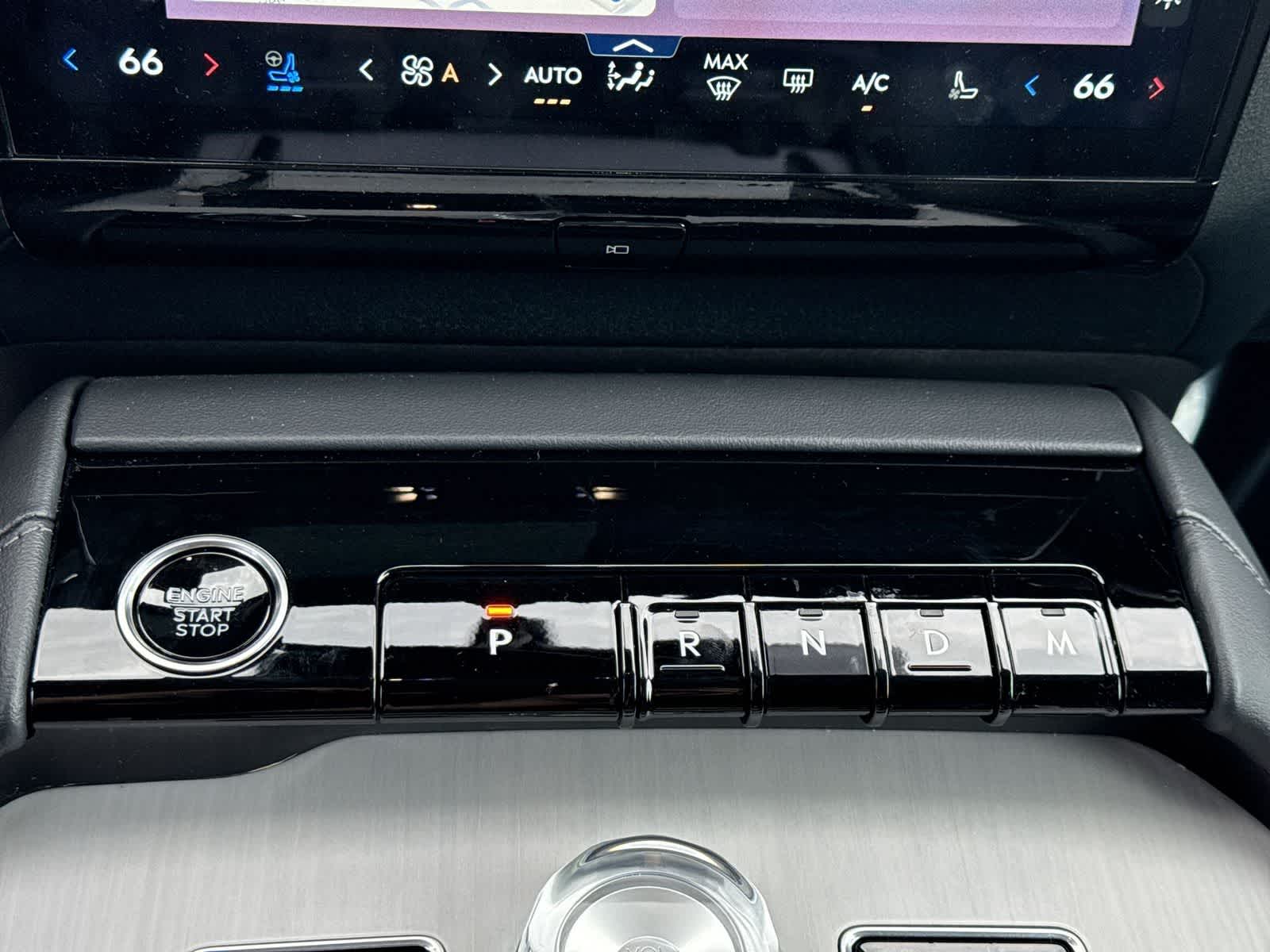 Lincoln Navigator Reserve 2025