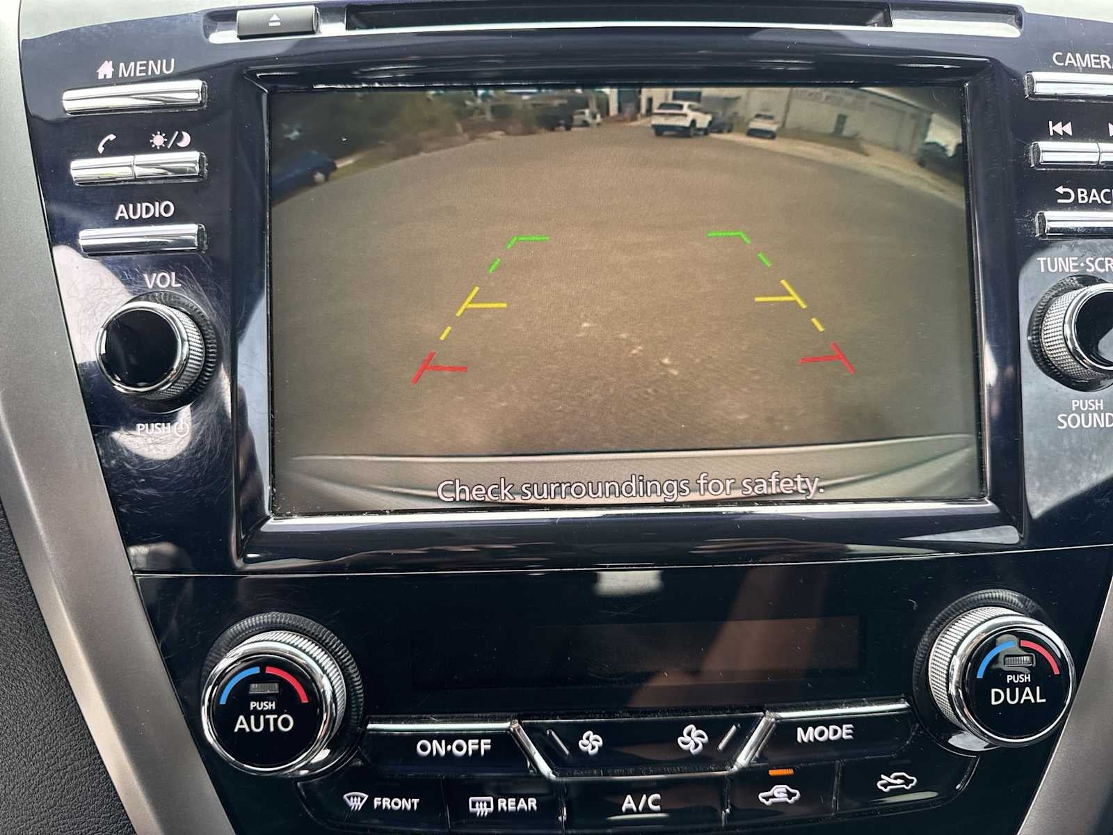 Nissan Murano S 2023