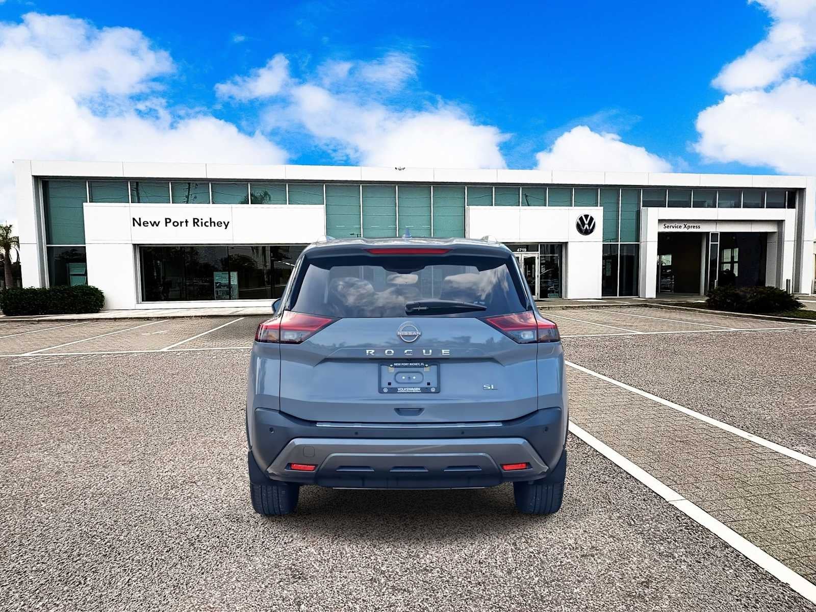 2023 Nissan Rogue SL